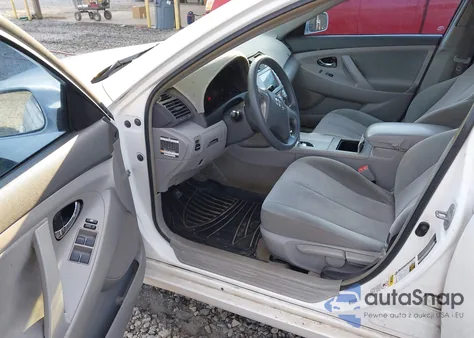 2010 Toyota Camry из США, поврежденный, VIN 4T1BF3EK1AU519258